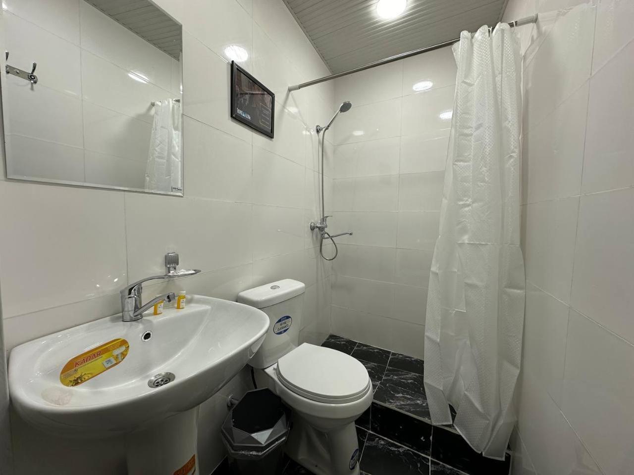Home Alone Hotel Tasken Kültér fotó